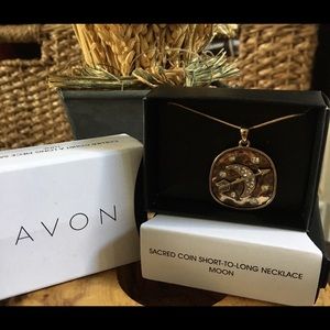 Sacred Coin Short-to Long Moon Necklace